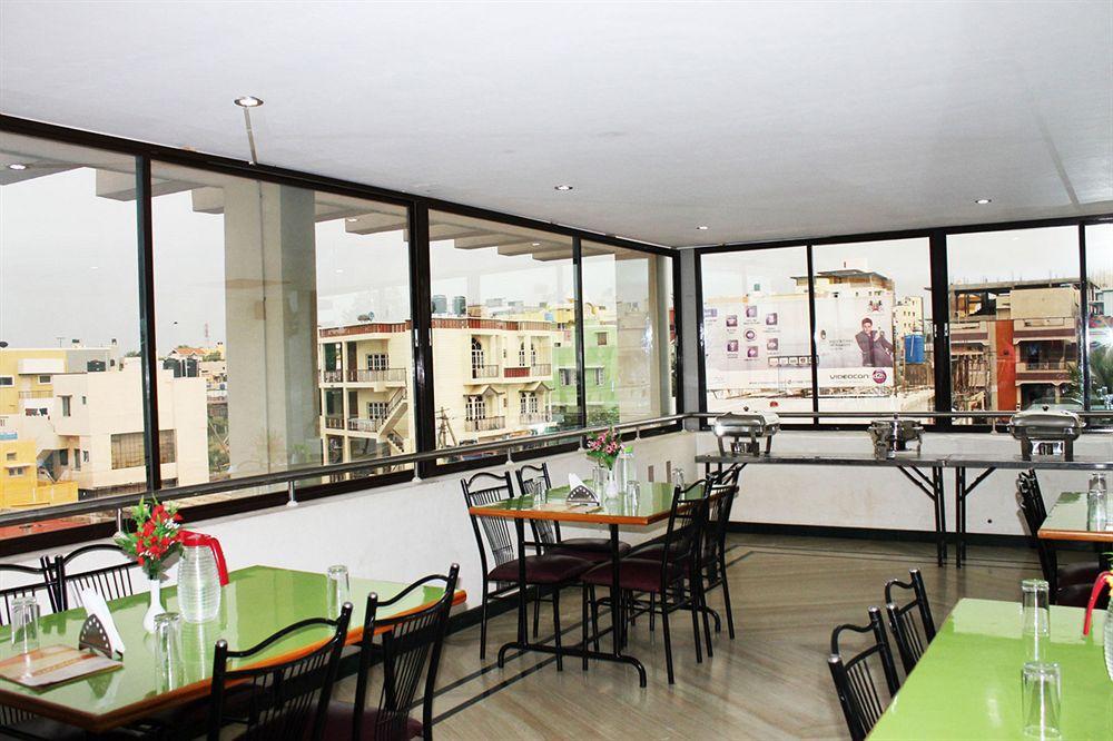 Oyo 1900 Hotel Olive Residency Mysore Exterior foto