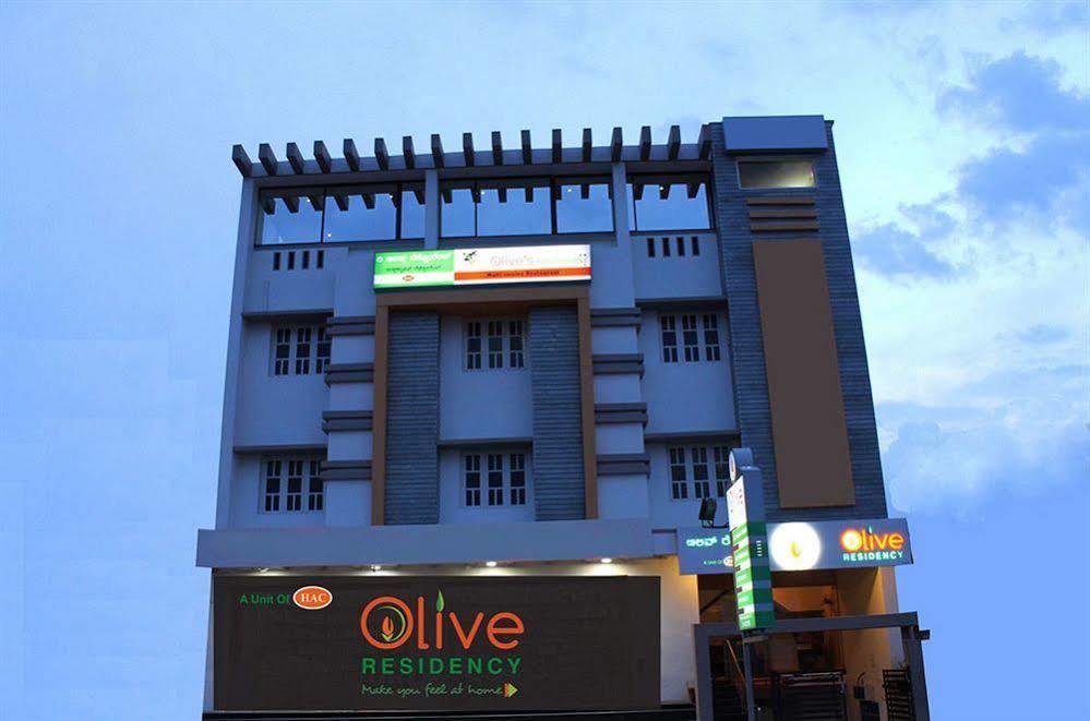 Oyo 1900 Hotel Olive Residency Mysore Exterior foto